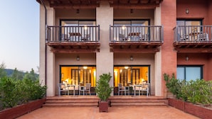 View from property - Hotel Vall de Bas (La Vall d'en Bas)