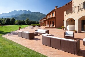 Children’s play area – outdoor - Hotel Vall de Bas (La Vall d'en Bas)
