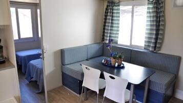 Restauration dans la chambre