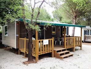 Grand Chalet - Camping Lei Suves- Greenchalets (Roquebrune-sur-Argens)