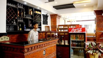 بار (في المنشاة)