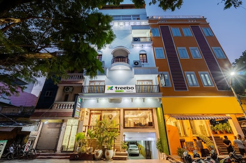 Treebo Grace Inn, 3 Min Walk From Promenade Beach