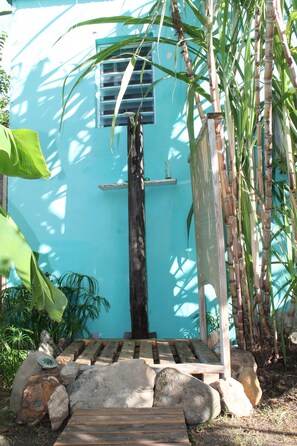 Property grounds - Vicky's Keys - Hostel (Philipsburg)