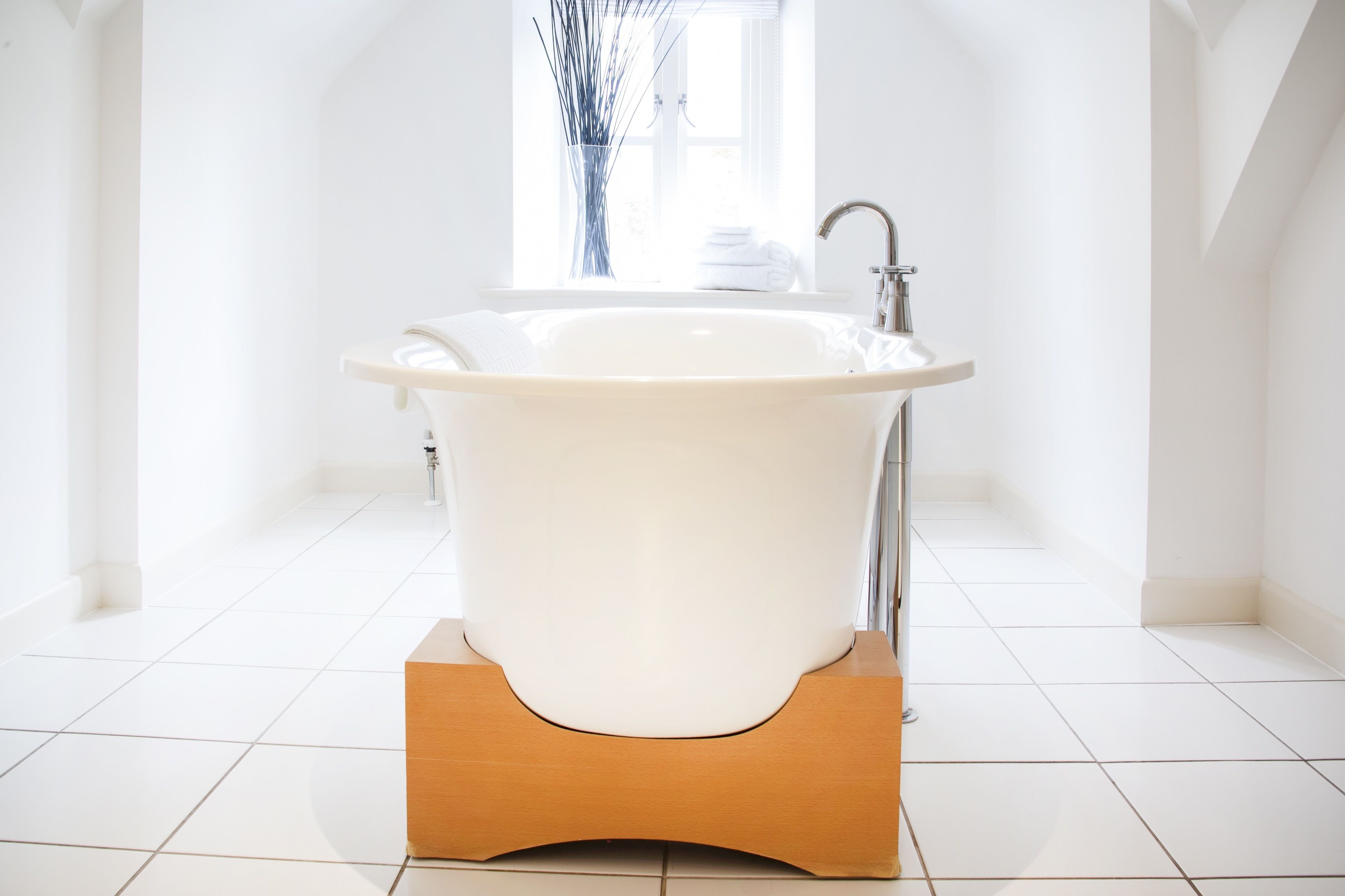 1 bedroom, minibar, desk, iron/ironing board