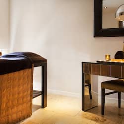 Sauna, hammam, soins corporels, enveloppements corporels