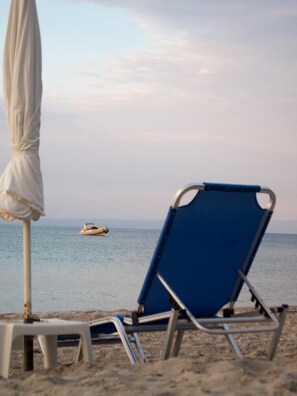 Beach nearby, sun-loungers, beach umbrellas