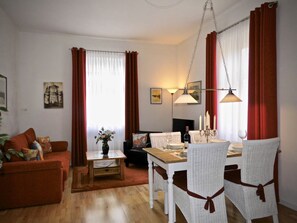 Apartment (Ernst Moritz Arndt) | 1 bedroom, in-room safe, iron/ironing board, free cribs/infant beds