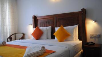 1 bedroom, desk, iron/ironing board, free WiFi
