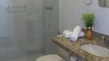 Shower, free toiletries, hair dryer, towels