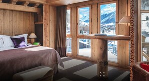 Ourson Suite | Premium bedding, minibar, in-room safe, desk - Hôtel Barmes de L'Ours (Val-d'Isere)