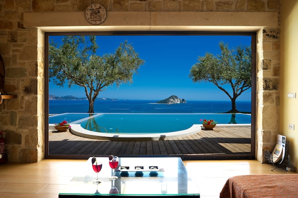 Villa, 3 Bedrooms, Sea View | Exterior