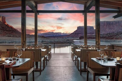 Red Cliffs Lodge Moab