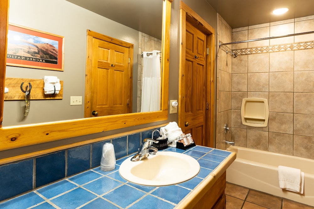 Red Cliffs Lodge Moab by null