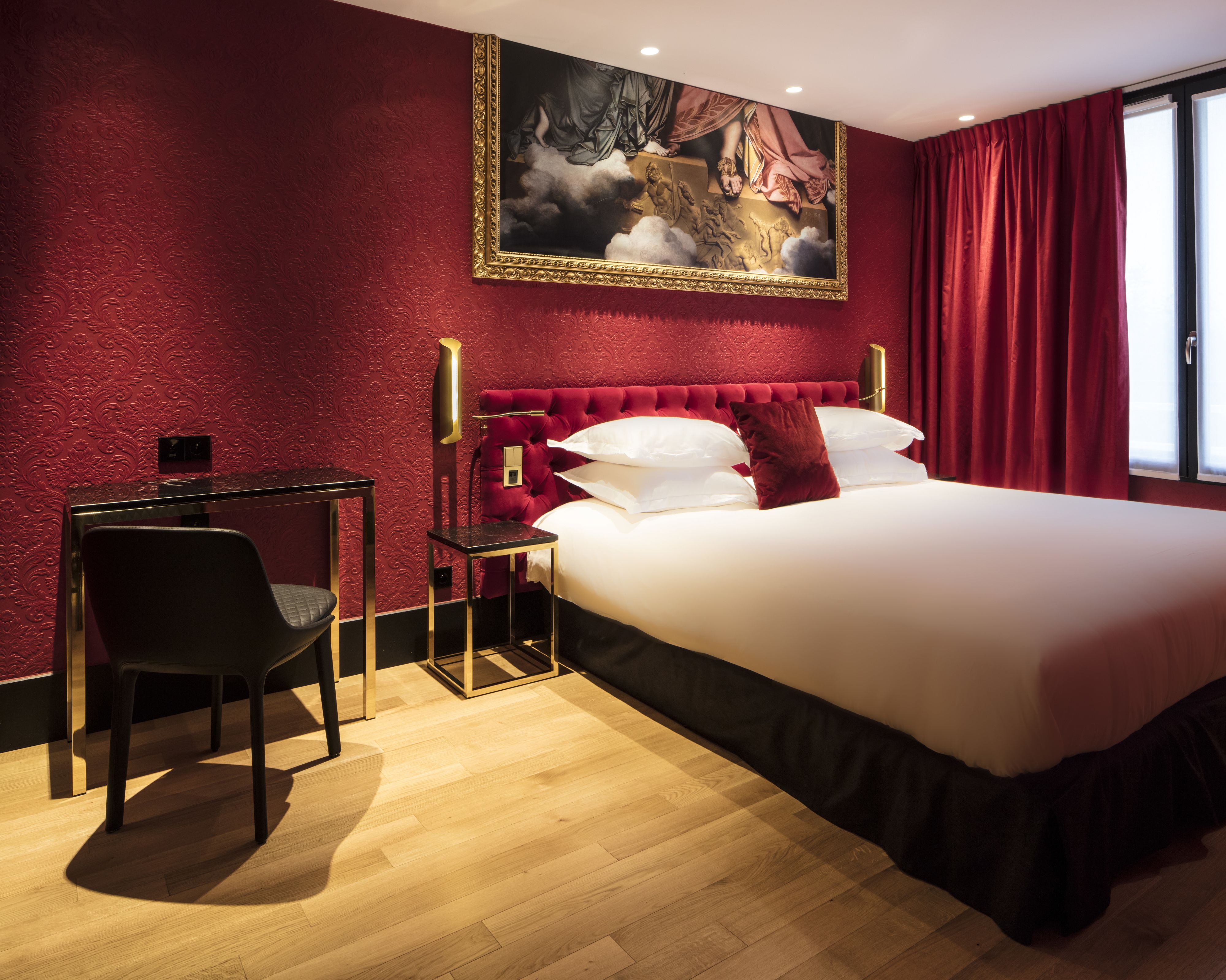 in-room safe, desk, soundproofing, iron/ironing board