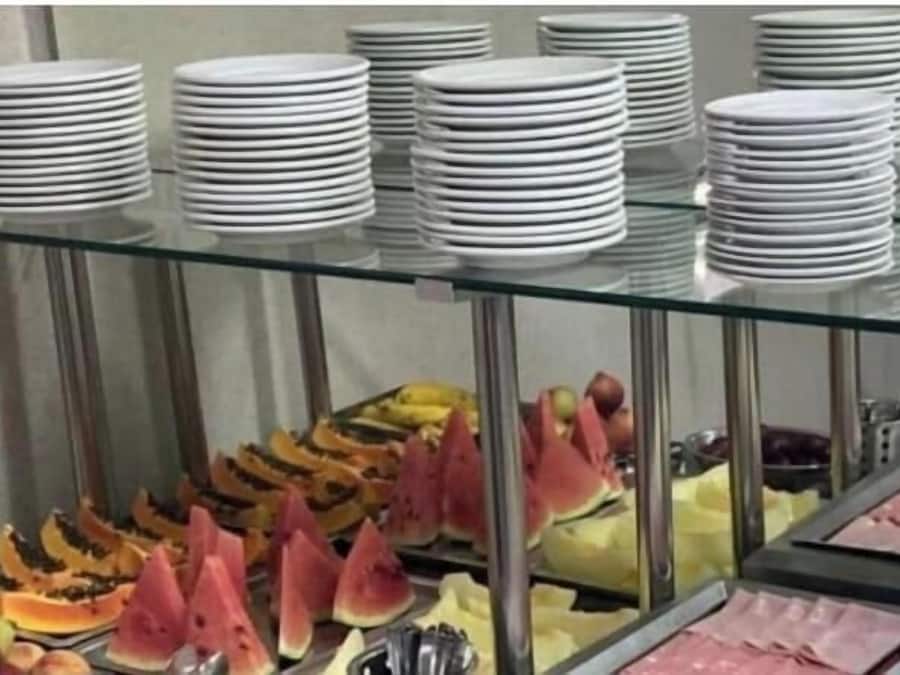 Gratis frukostbuffé varje dag