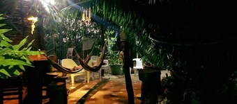 Posada Come So In The Bush