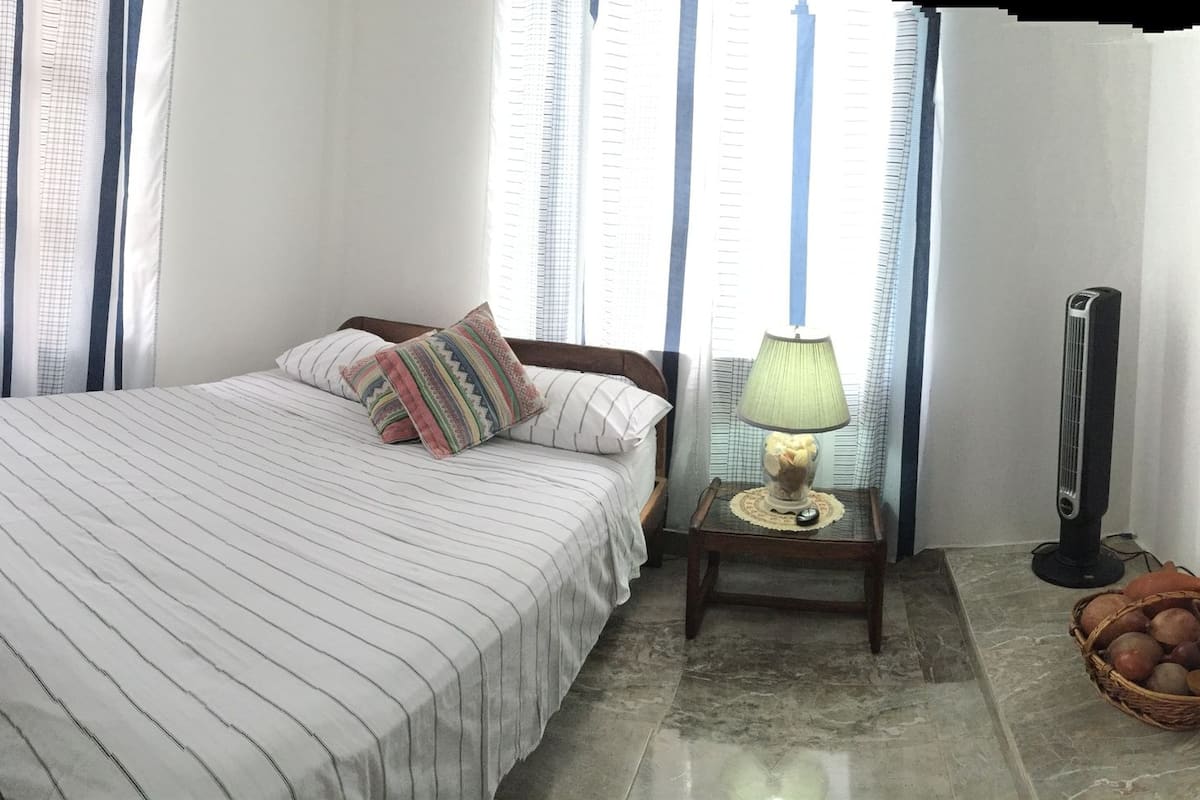 Basic Room, 1 Bedroom | 1 bedroom, iron/ironing board, free WiFi