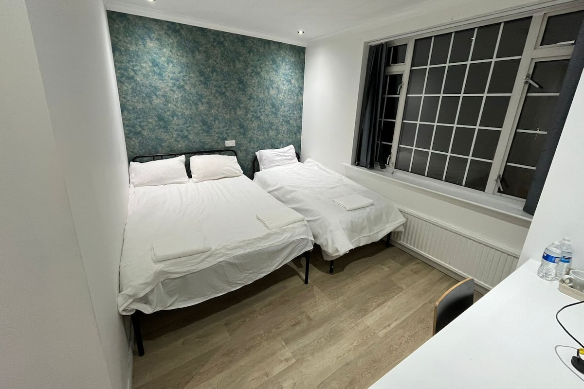 Standard Family of 3 Room | Room amenity