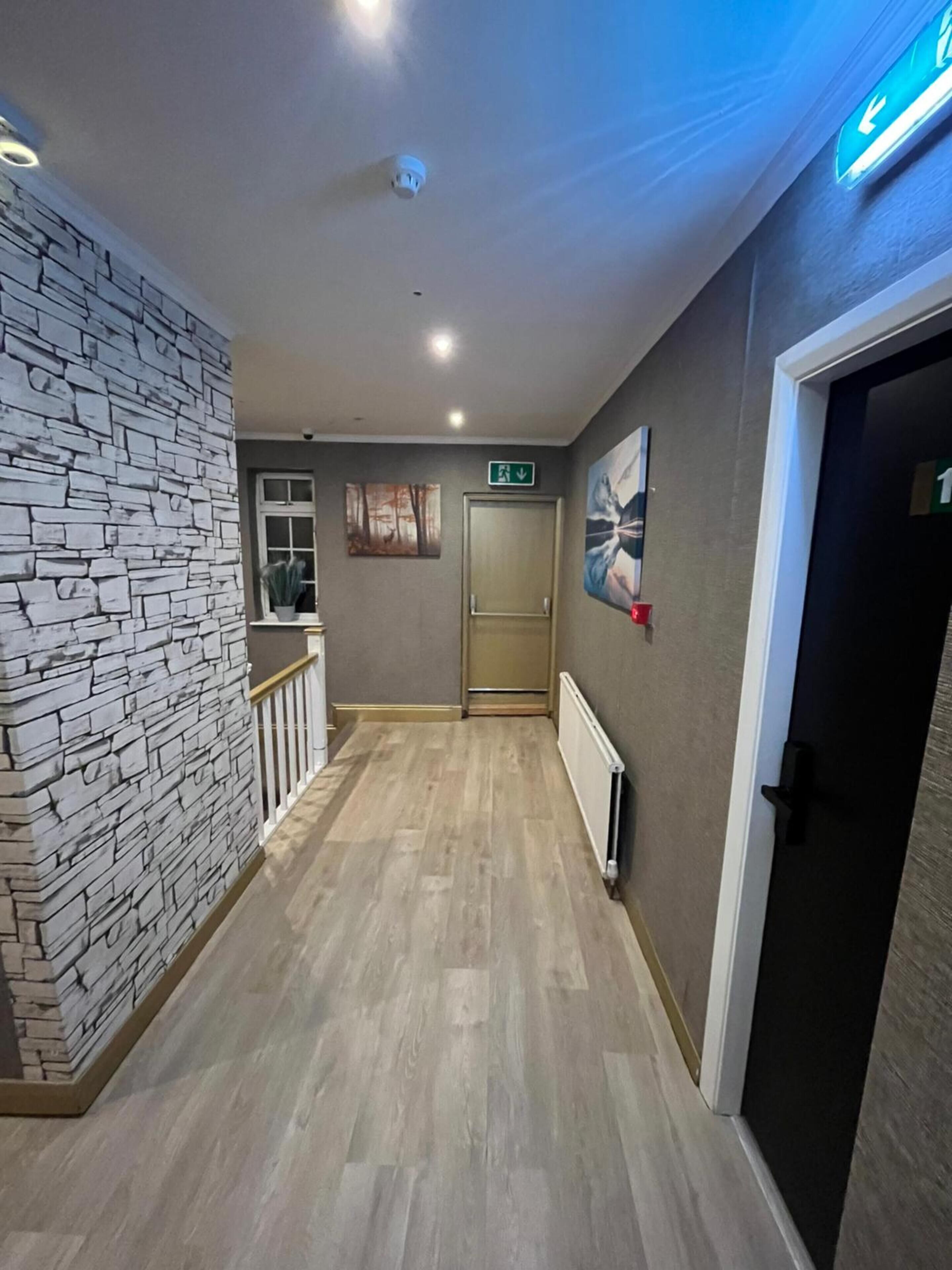 Foto - White Rose Hotel & Restaurant - Leeds