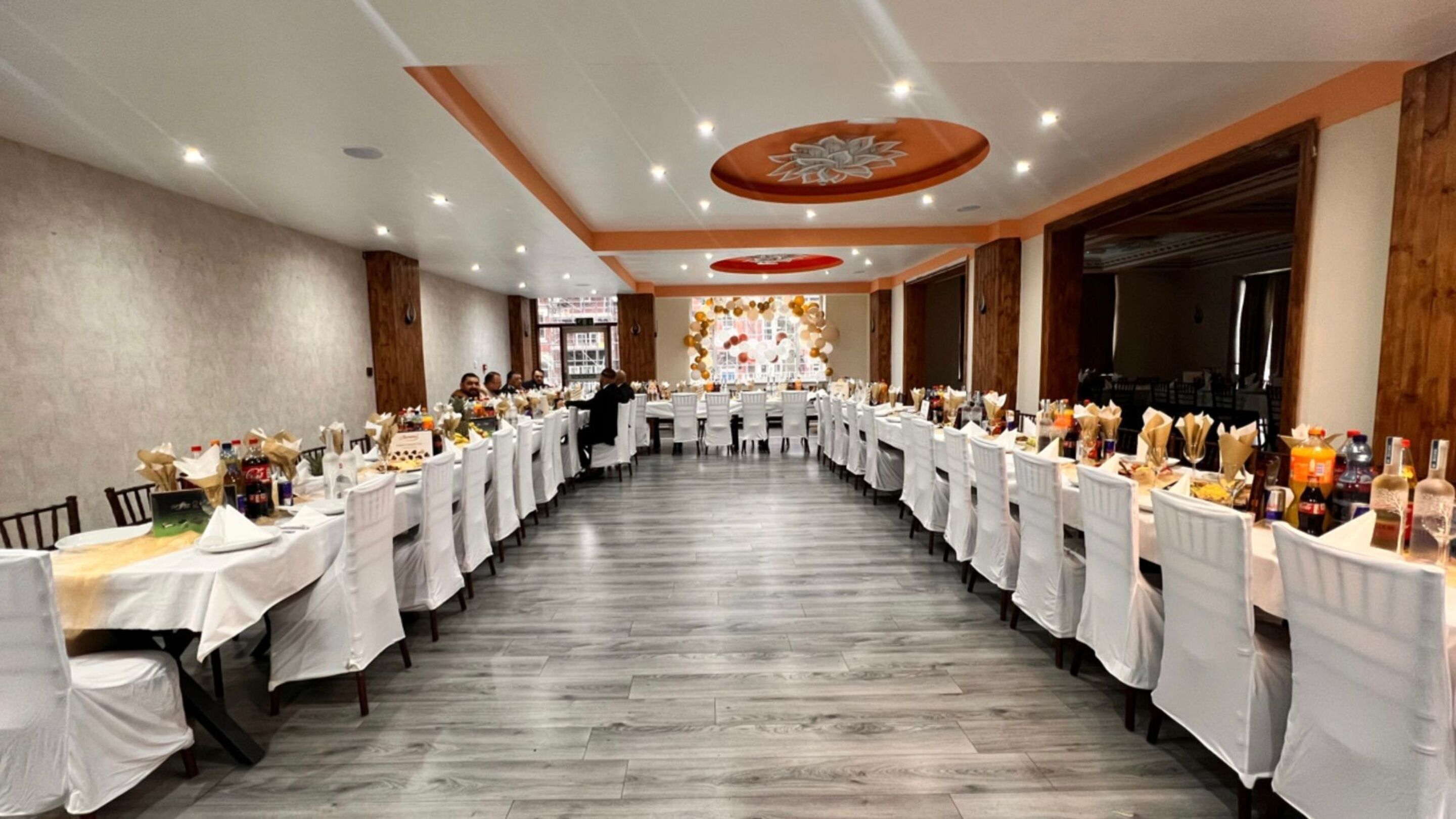 Banquet hall