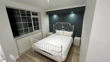 Deluxe Double Room | Room amenity