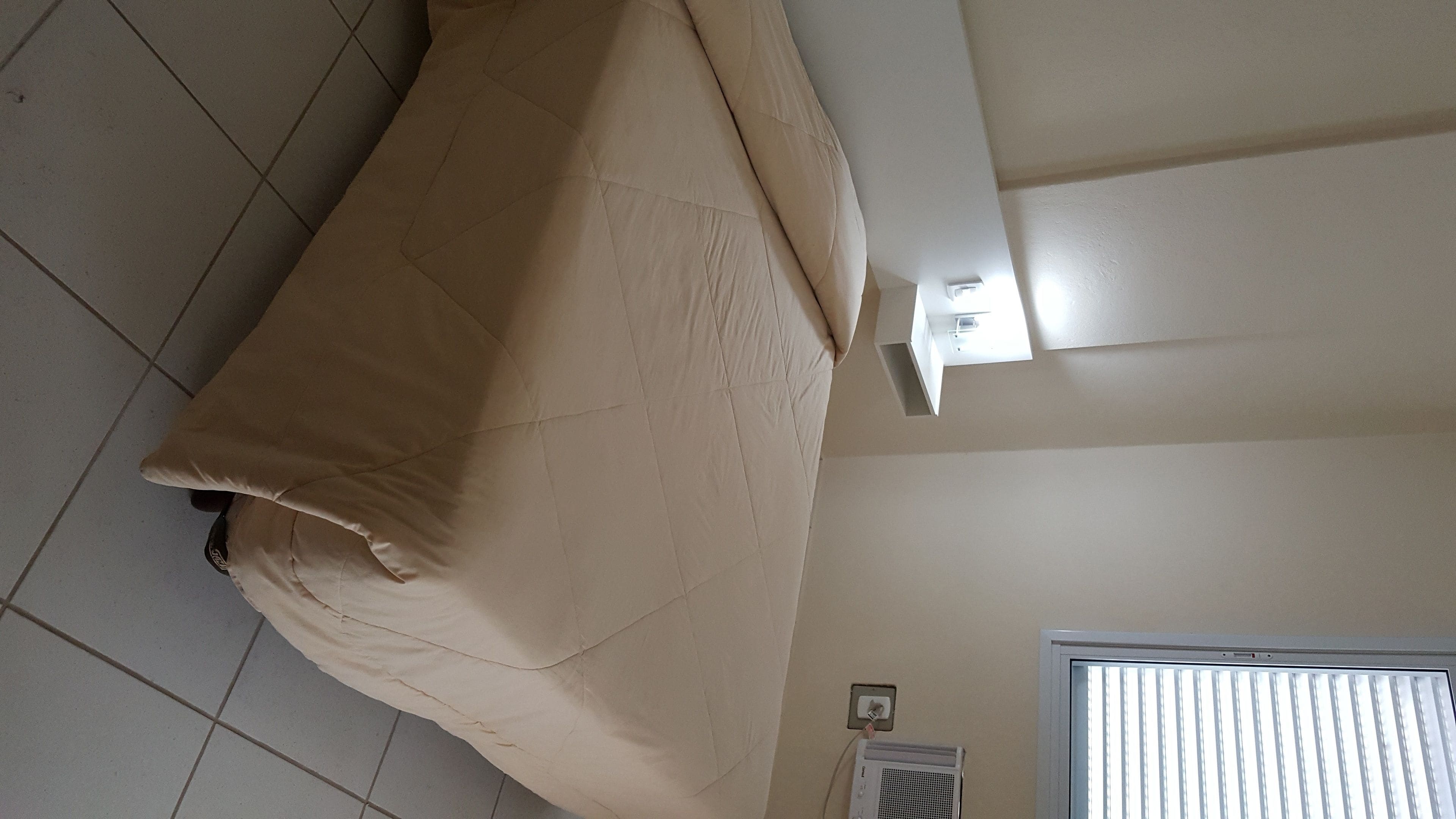 Quarto Individual Especial | Ferros/tábuas de passar roupa, Wi-Fi de cortesia, roupa de cama