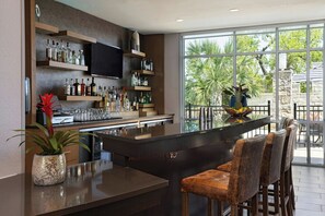 Bar (on property) - SpringHill Suites by Marriott Austin Cedar Park (Cedar Park)