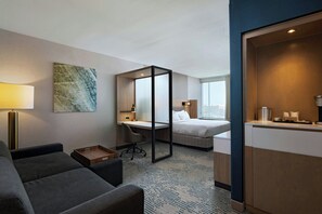 Premium bedding, desk, laptop workspace, blackout curtains - SpringHill Suites by Marriott Austin Cedar Park (Cedar Park)