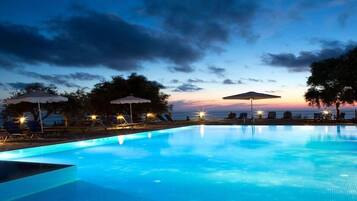 Piscina a l'aire lliure