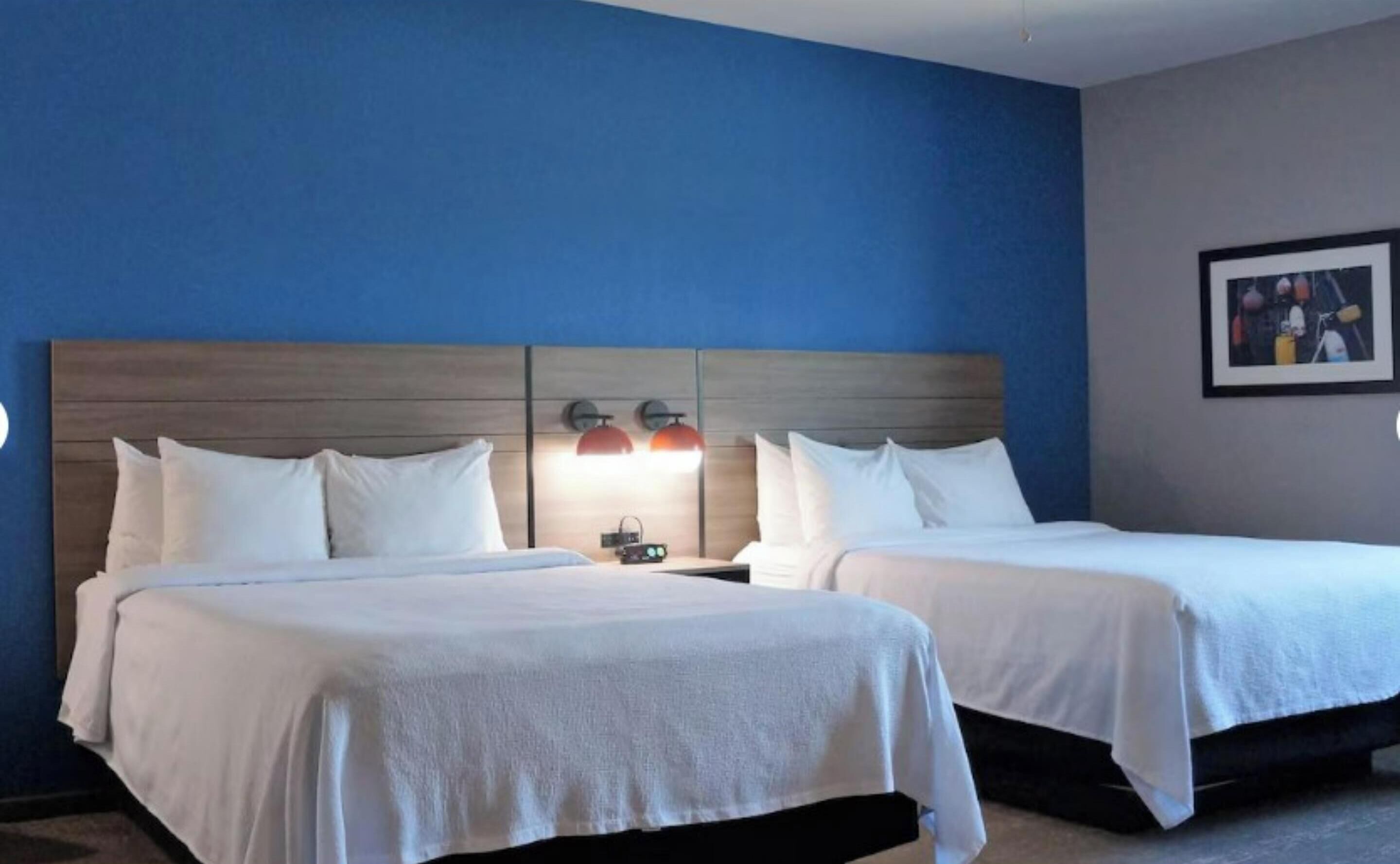 Rom – deluxe, 2 queensize-senger | Skrivebord, strykejern/-brett, wi-fi (inkludert) og sengetøy