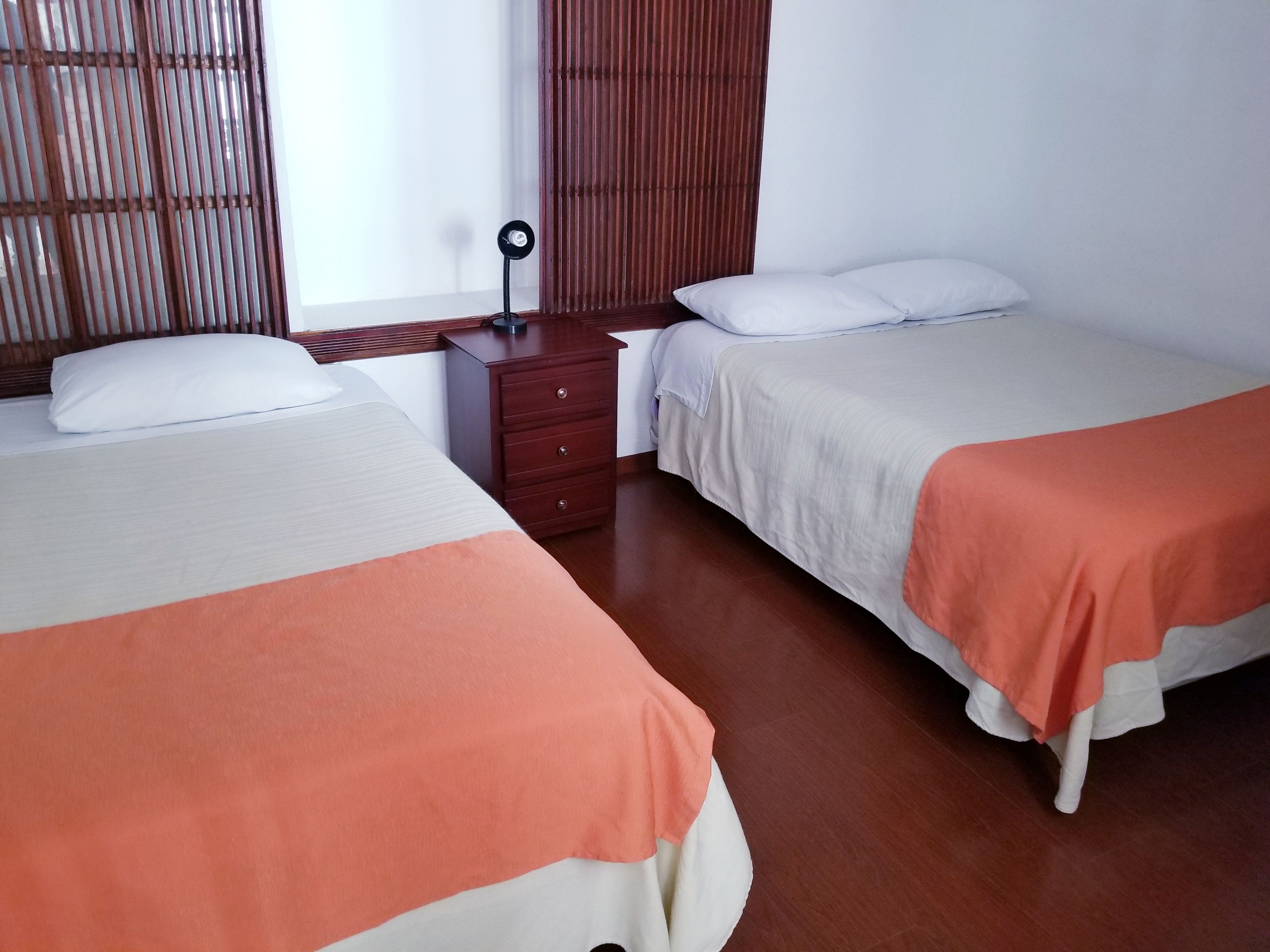 Twin Room | 1 bedroom, desk, iron/ironing board, free WiFi