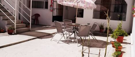 Uitzicht op de binnenplaats