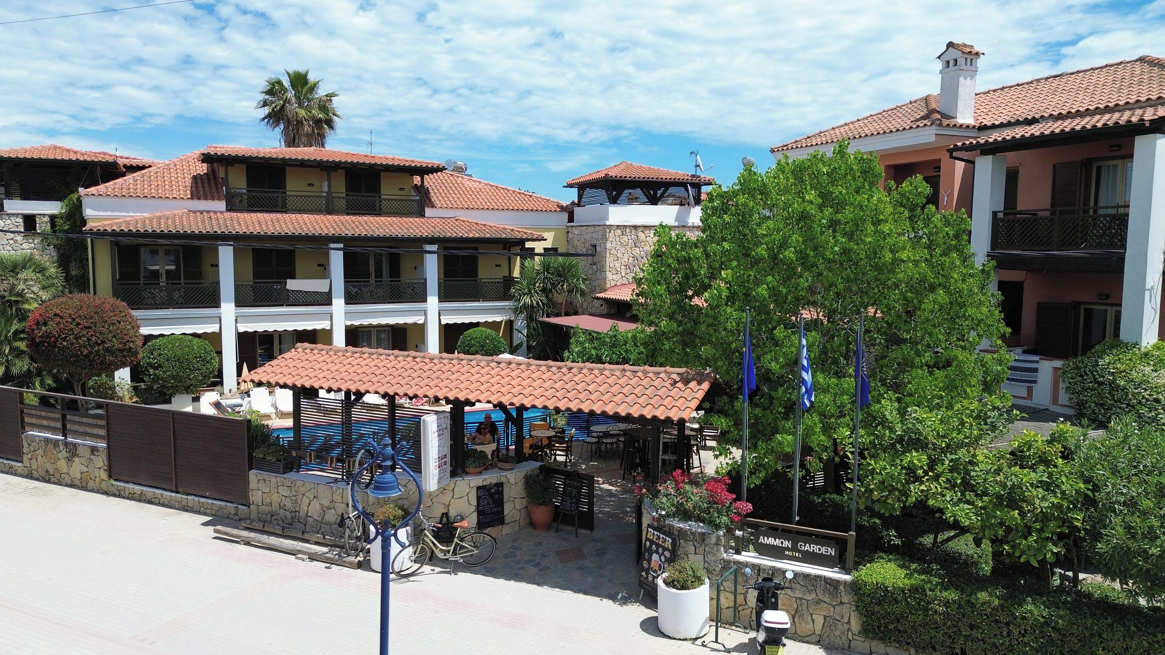 Mặt tiền nơi lưu trú