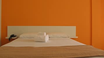 Minibar, desk, free cribs/infant beds, rollaway beds