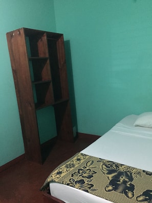 Free WiFi - El Faro Beach Hostel (Quepos)