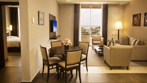 Ảnh chưa phân loại, 3 trong số 39 ảnh, nút