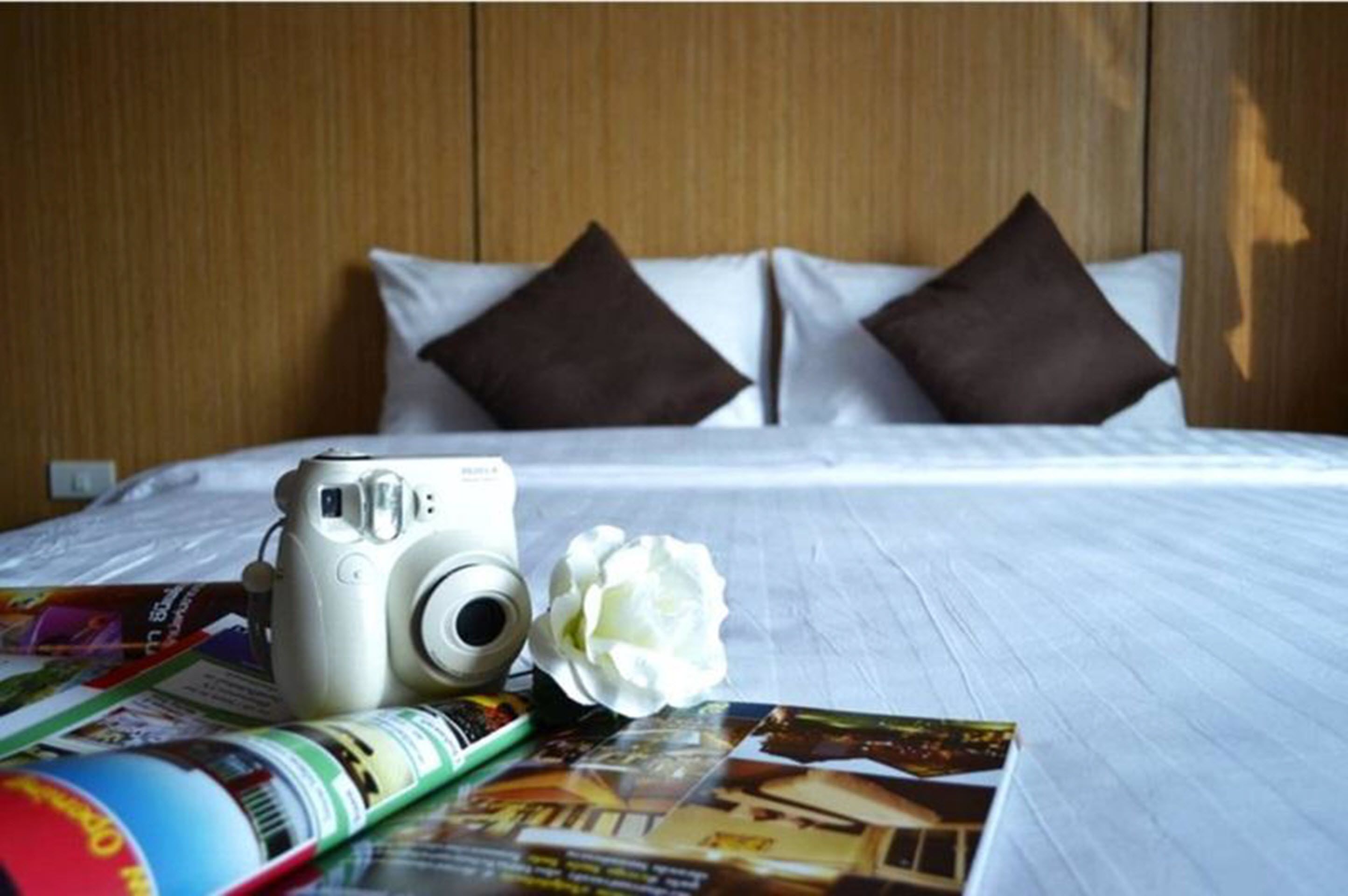 grand suite room | minibar, desk, rollaway beds, free wifi