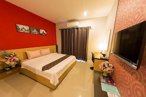 Deluxe Double Room | Minibar, rollaway beds, free WiFi
