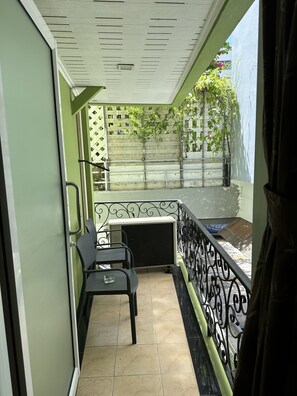 Suite with Jaccuzi | Terrace/patio