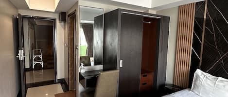 Superior Double Room | Két bảo mật tại phòng, bàn, truy cập Internet không dây miễn phí