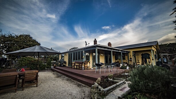 Exterior - Barb's Place (Waipara)