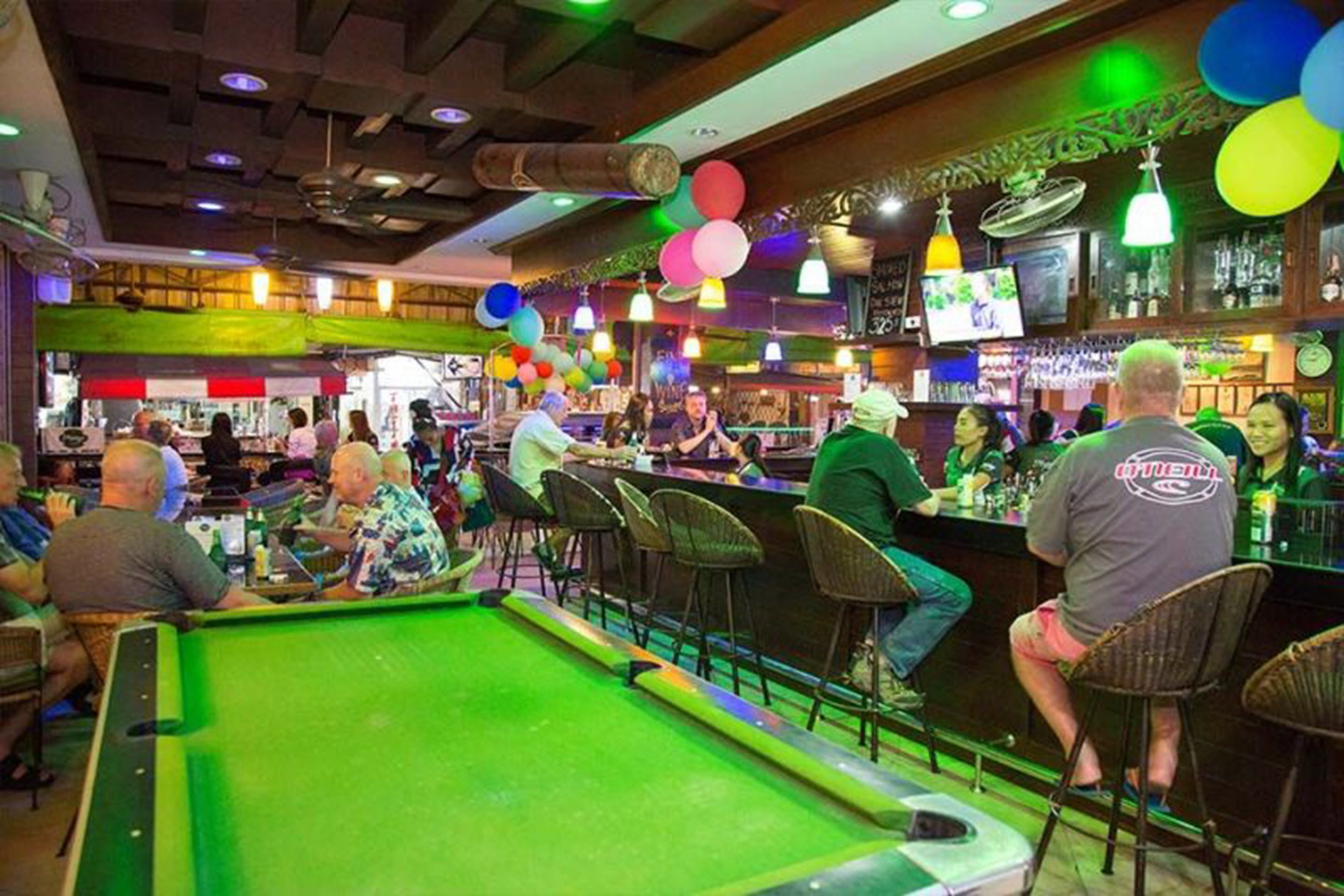 Foto - Harrys Hotel Bar & Restaurant