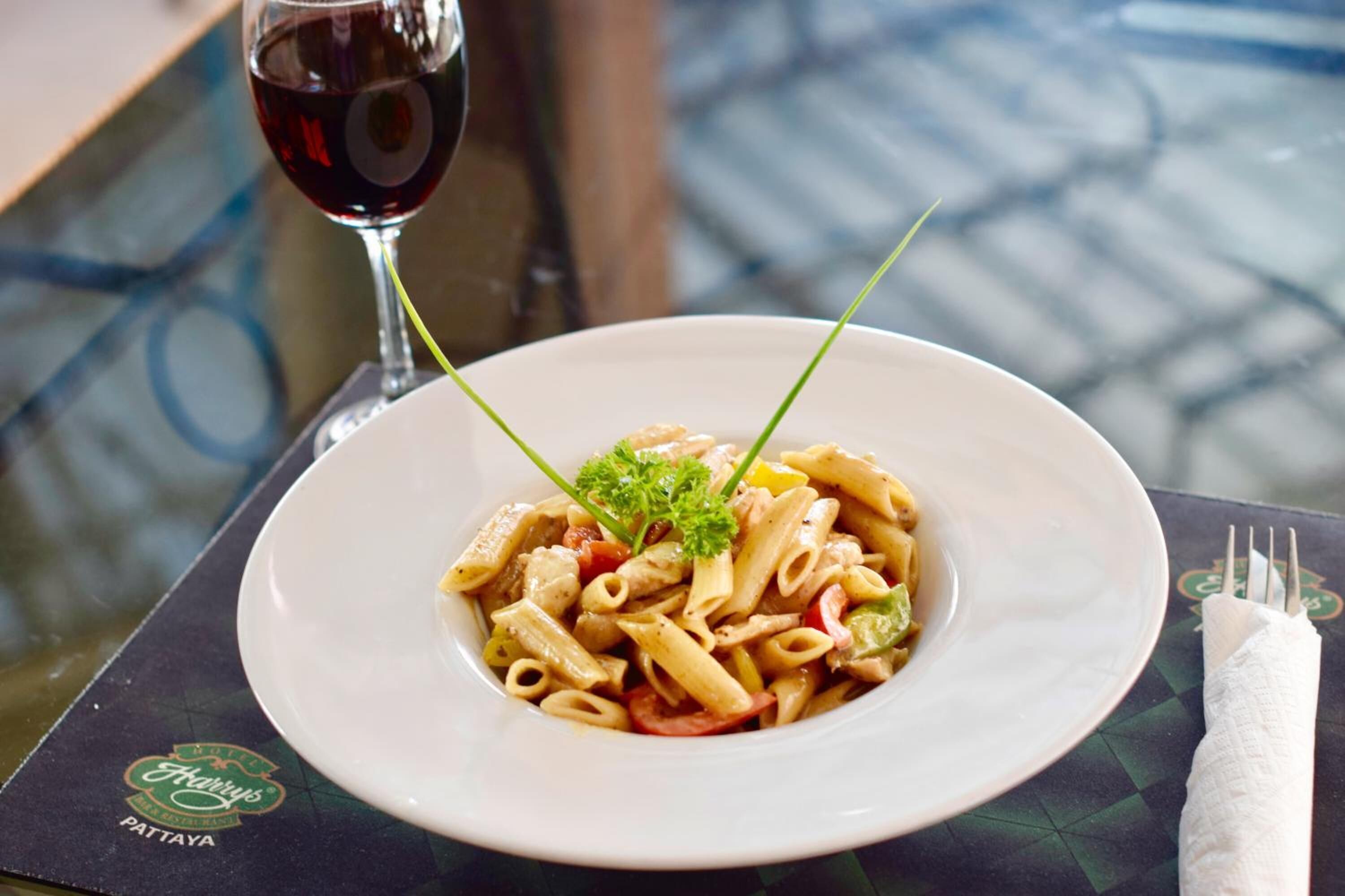 Foto - Harrys Hotel Bar & Restaurant