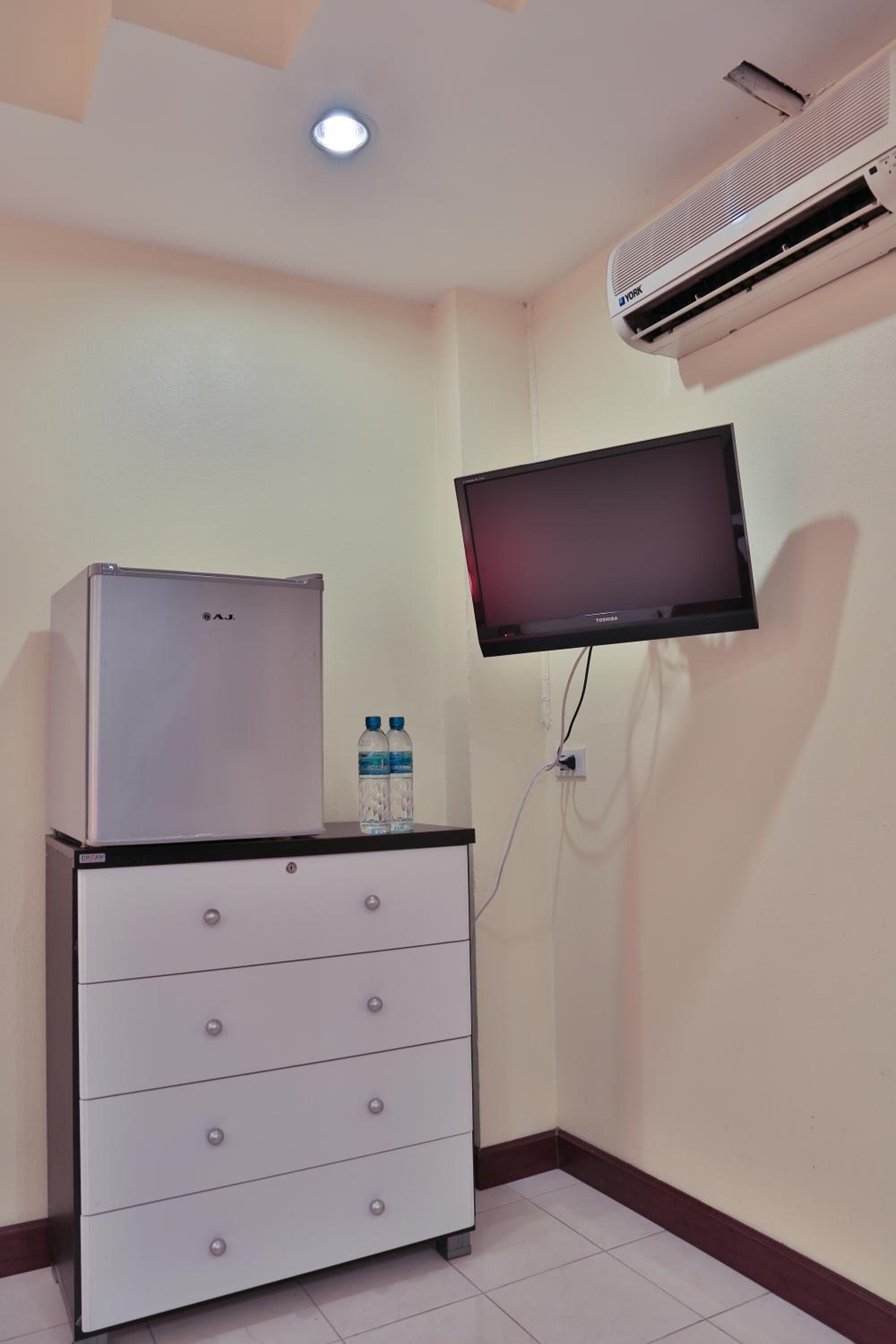 Foto - Harrys Hotel Bar & Restaurant