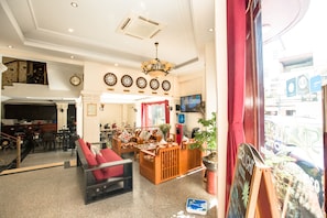 Front of property - Hạ Long Starlight Hotel (Ha Long)