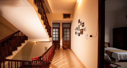 Alex Ha Long Hotel