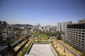 View from room - SEOUL N HOTEL Dongdaemun (Seoul)