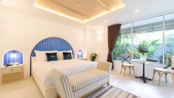 Minibar, in-room safe, desk, blackout drapes