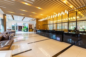 Lobby - Marble Garden View Pattaya (Pattaya)