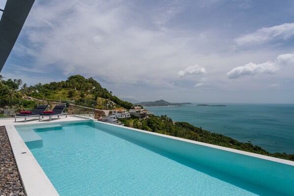 Infinity pool - Dasiri SkyDream Villa (Koh Samui)